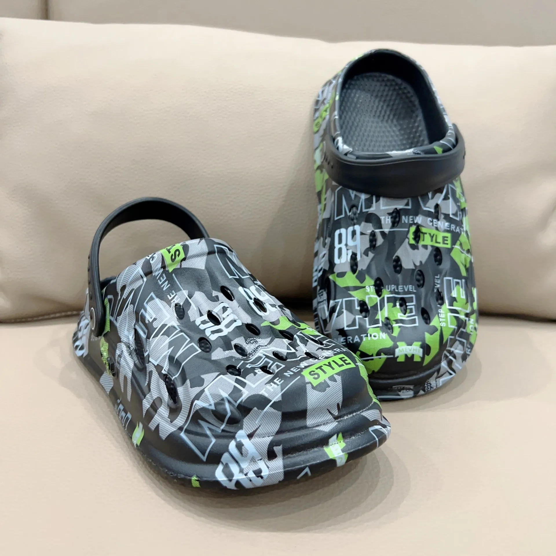 Artı Boyutu Yeni erkek Terlik  - Men'S Shoes With Velcro incelemesi ve fiyatı